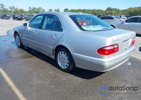 2000 Mercedes-Benz E 320 4M from USA, damaged, VIN WDBJF82J1YX035087